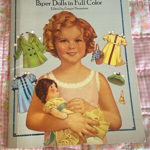 Vintage Shirley Temple Paper Dolls in Full Color Book